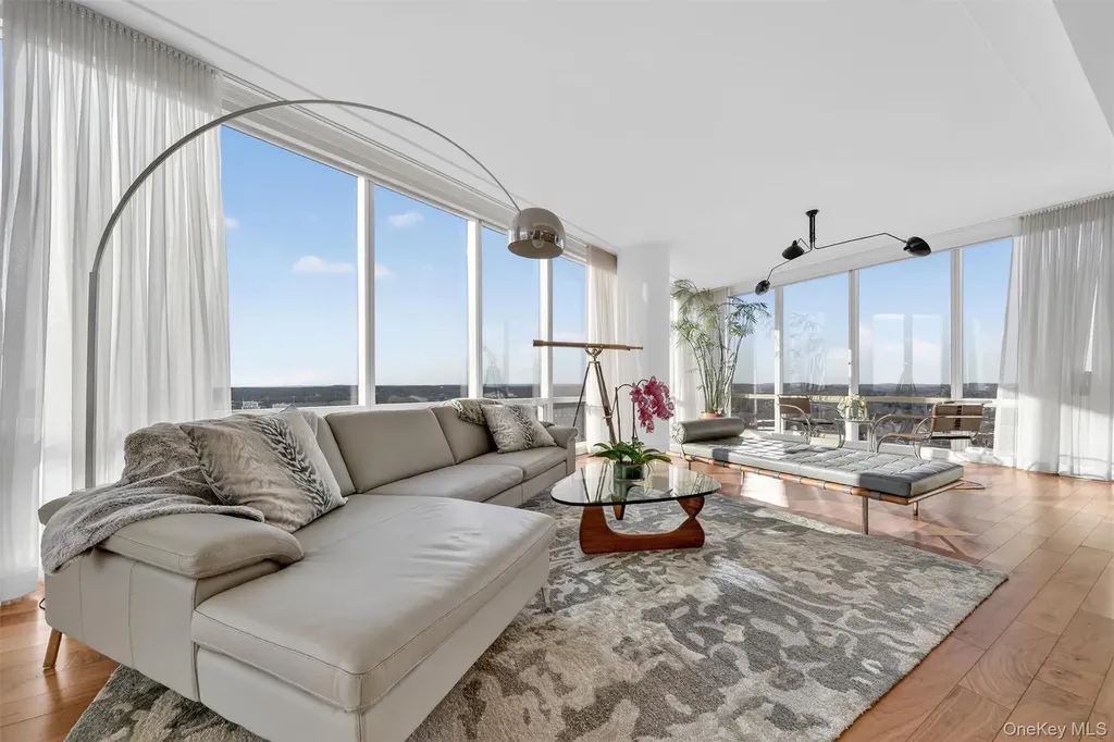 5 Renaissance Square White Plains NY 10601