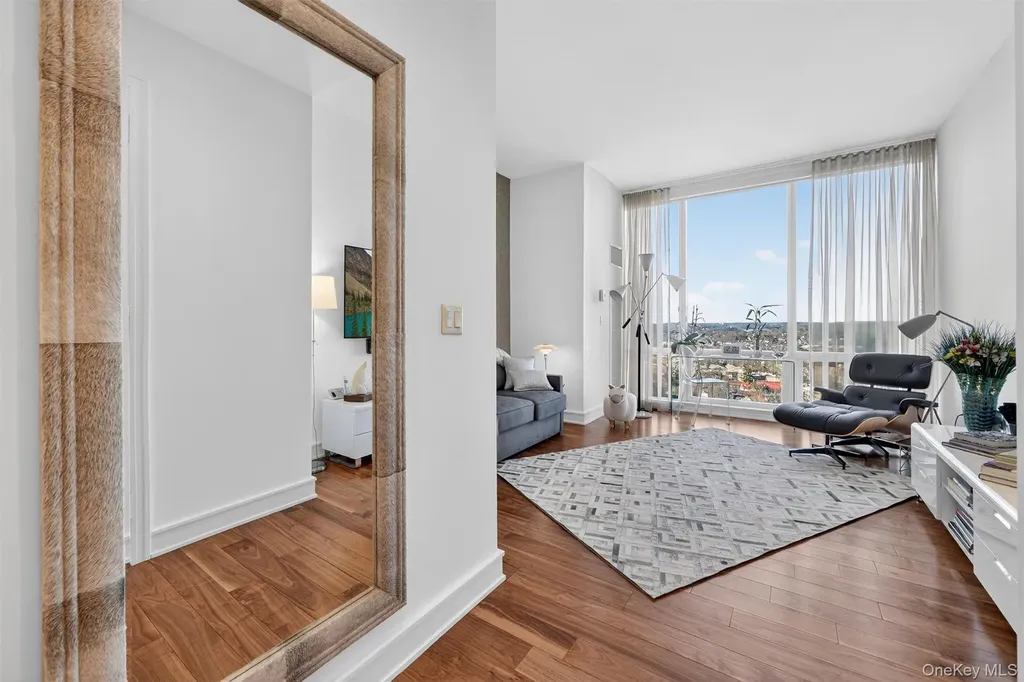 5 Renaissance Square White Plains NY 10601