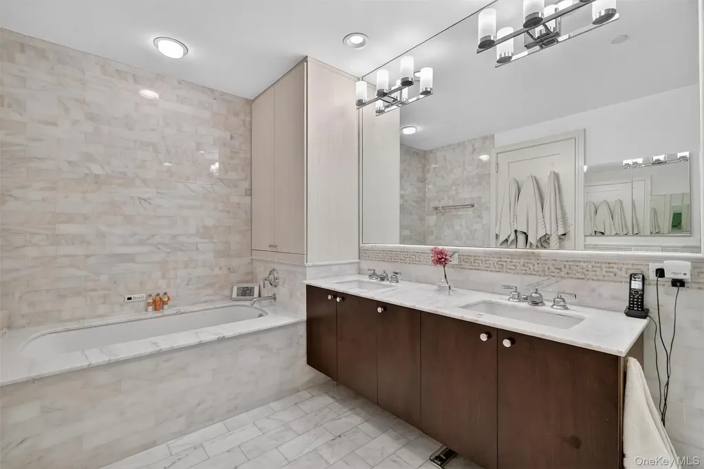 5 Renaissance Square White Plains NY 10601