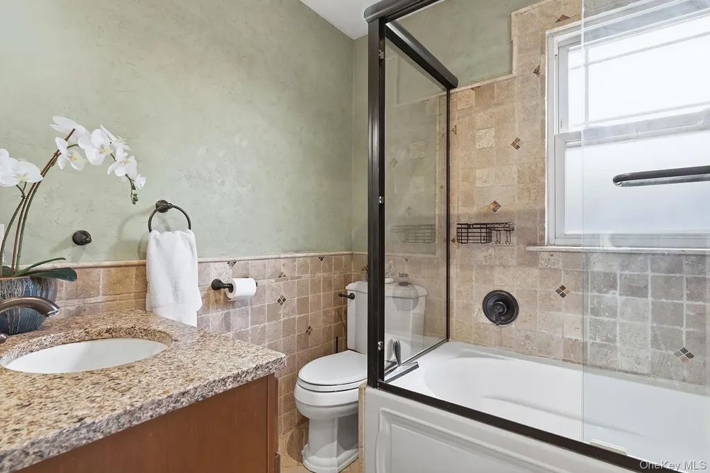90 Brookside Avenue Nyack NY 10960