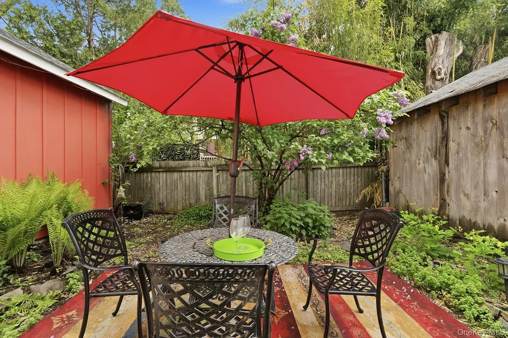 90 Brookside Avenue Nyack NY 10960