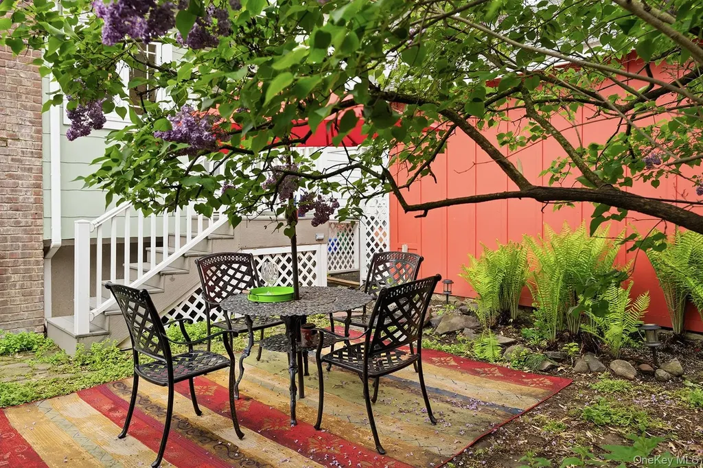 90 Brookside Avenue Nyack NY 10960