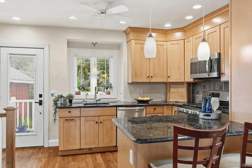 90 Brookside Avenue Nyack NY 10960