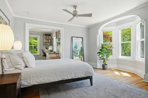 215 River Road Nyack NY 10960