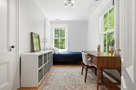215 River Road Nyack NY 10960