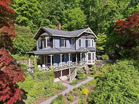 215 River Road Nyack NY 10960