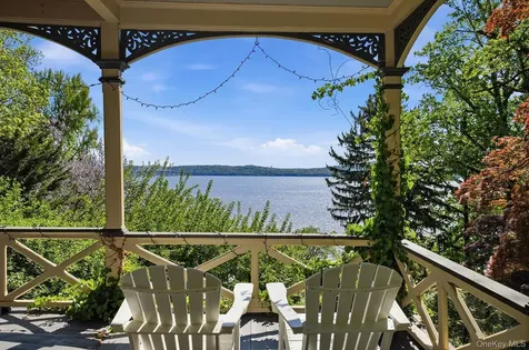 215 River Road Nyack NY 10960