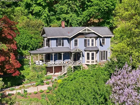 215 River Road Nyack NY 10960
