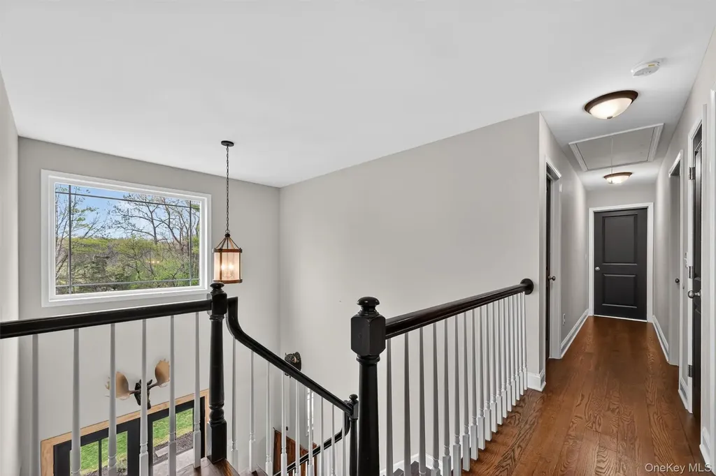83 Lime Ridge Road Poughquag NY 12570