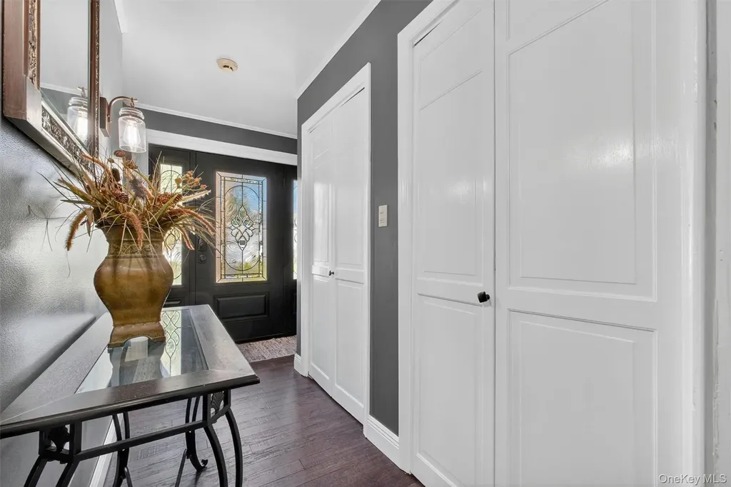 40 Brentwood Drive Poughkeepsie NY 12603