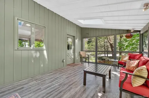 40 Brentwood Drive Poughkeepsie NY 12603