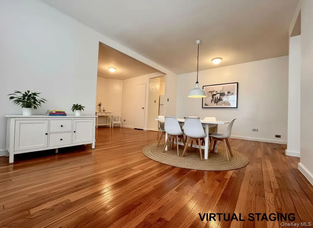 60-11 Broadway Woodside NY 11377