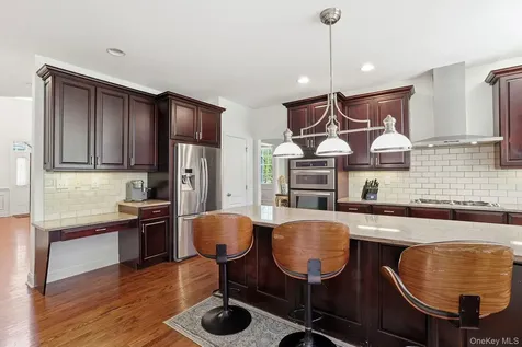 13 Chestnut Street Hopewell Junction NY 12533