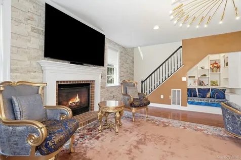 13 Chestnut Street Hopewell Junction NY 12533