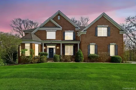 13 Chestnut Street Hopewell Junction NY 12533