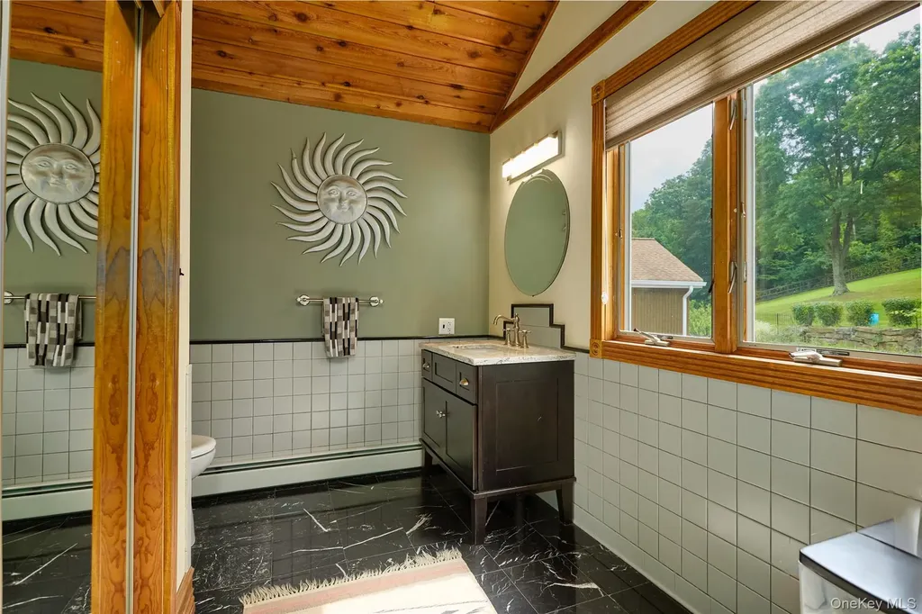 49 Iron Mountain Road Warwick NY 10990
