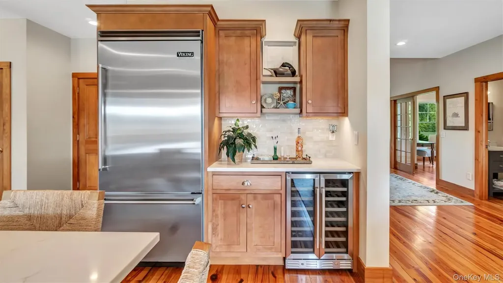 13A Brushy Neck Lane Westhampton NY 11977