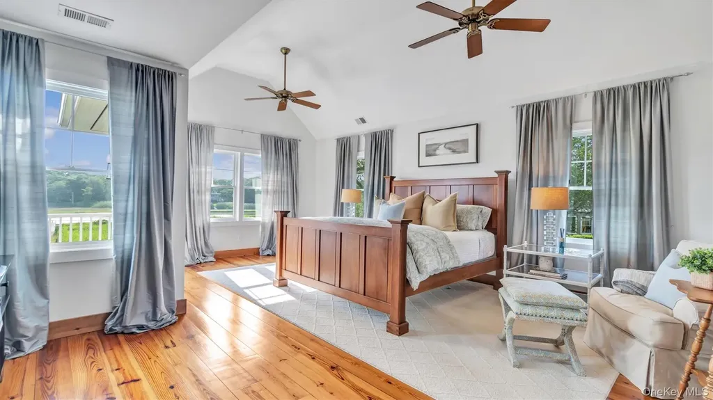13A Brushy Neck Lane Westhampton NY 11977