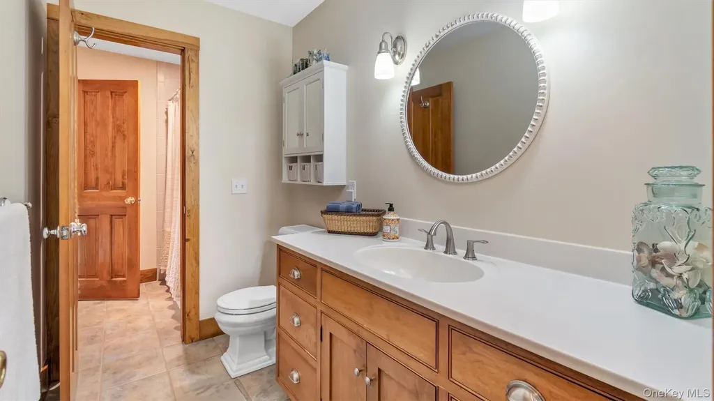 13A Brushy Neck Lane Westhampton NY 11977