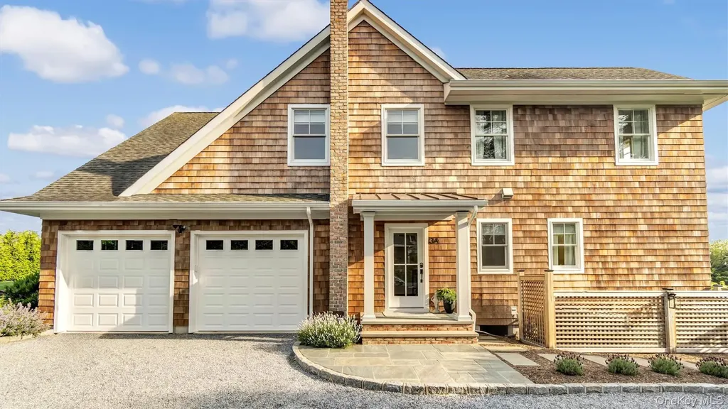 13A Brushy Neck Lane Westhampton NY 11977