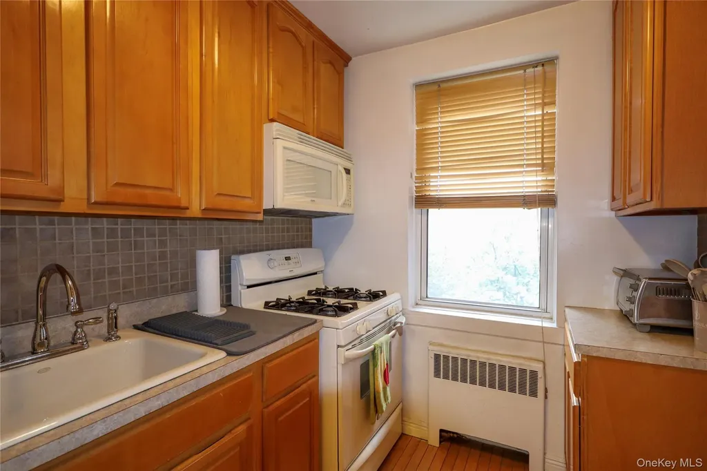 485 Bronx River Road Yonkers NY 10704