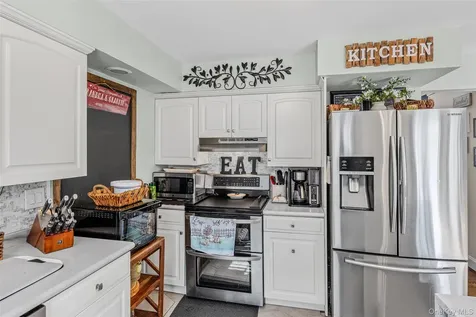 278 Ridge Road Ridge NY 11961