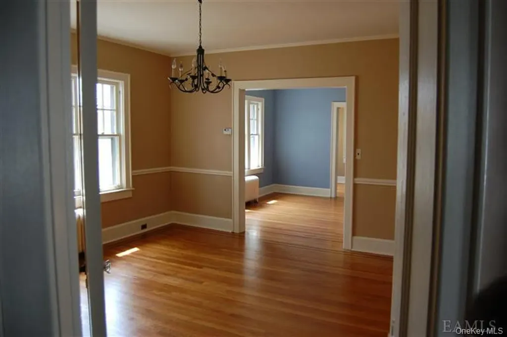 35 E Birch Street Mount Vernon NY 10552