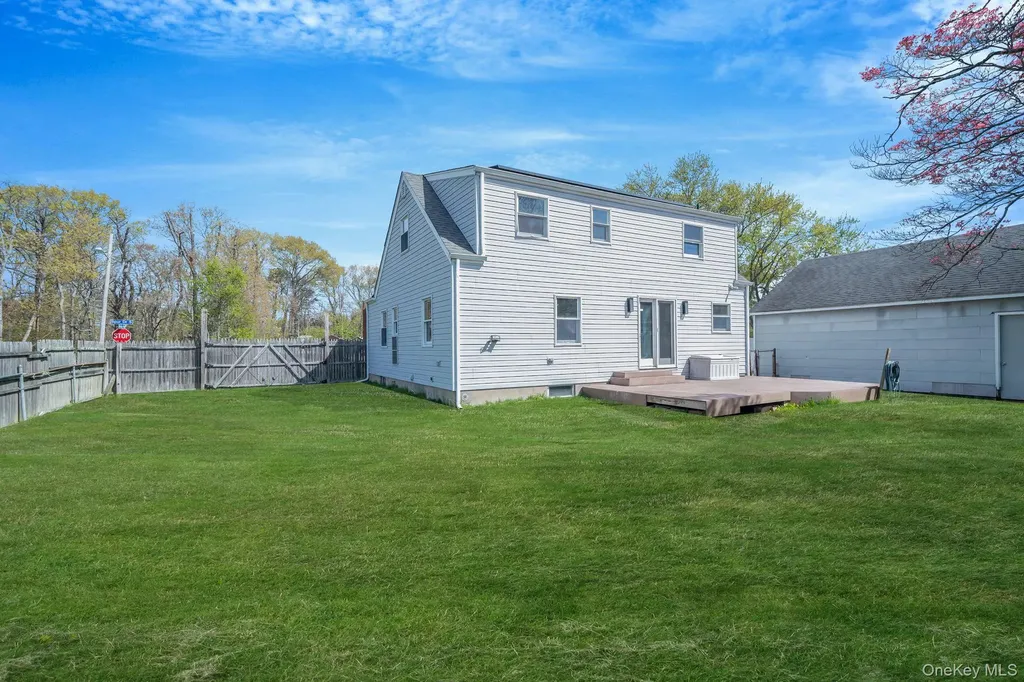 150 Spur Drive S Bay Shore NY 11706