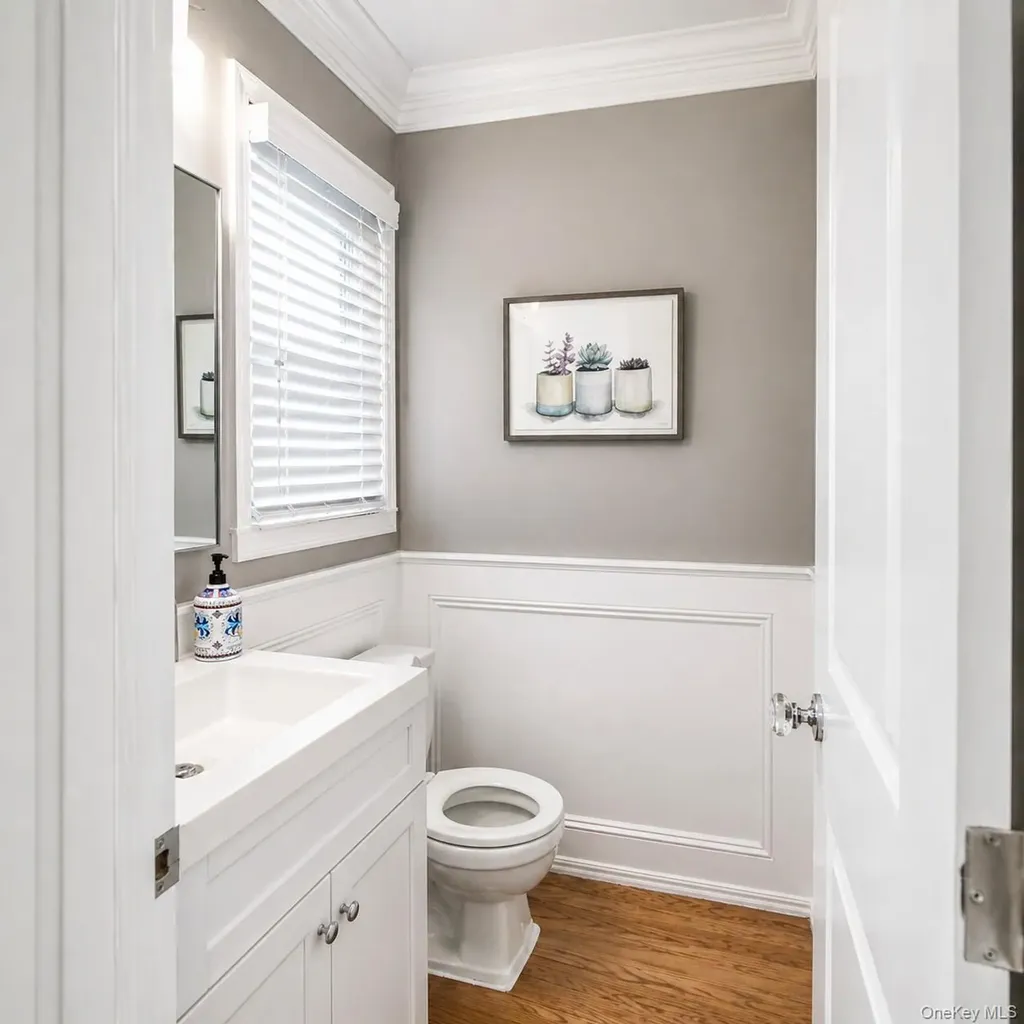 109 Aspen Drive E Woodbury NY 11797