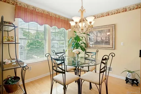 81 Hillcrest Lane Peekskill NY 10566