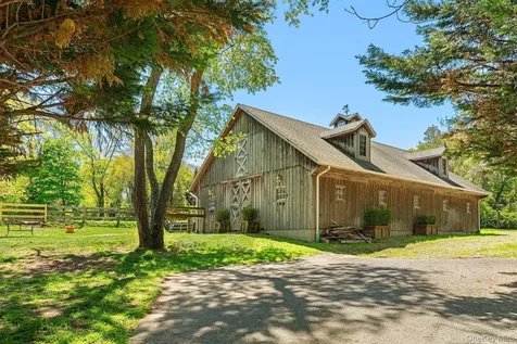 Locust Valley NY 11560
