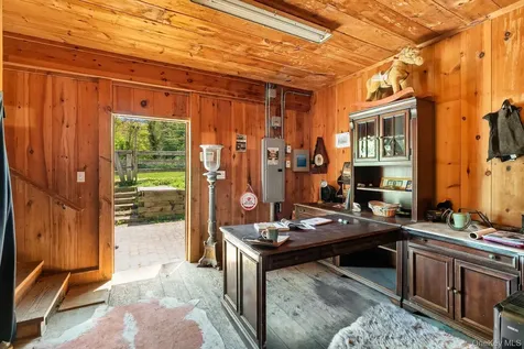 Locust Valley NY 11560