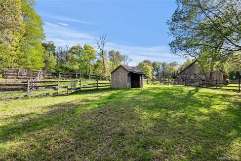 Locust Valley NY 11560
