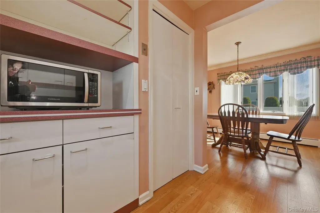 223 N Cedar Street Massapequa NY 11758