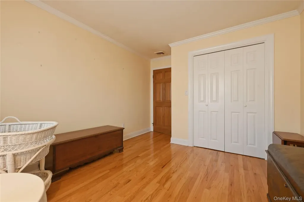 223 N Cedar Street Massapequa NY 11758