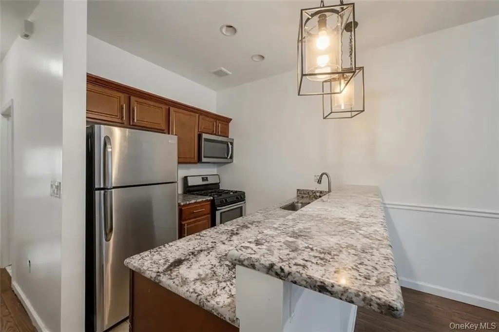 364 Evergreen Avenue Brooklyn NY 11221