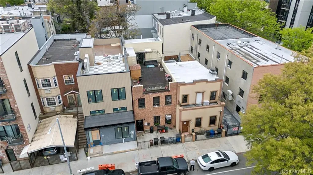364 Evergreen Avenue Brooklyn NY 11221