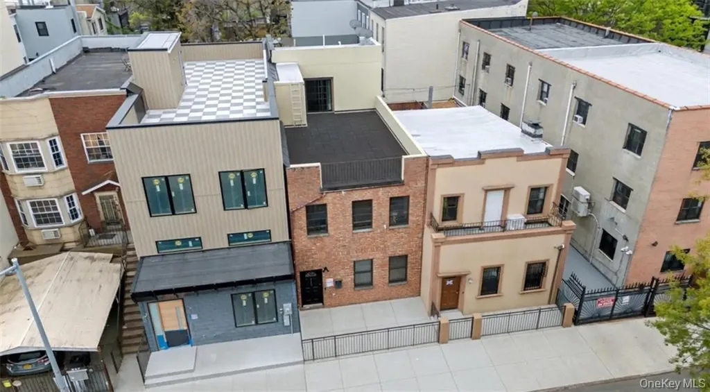 364 Evergreen Avenue Brooklyn NY 11221