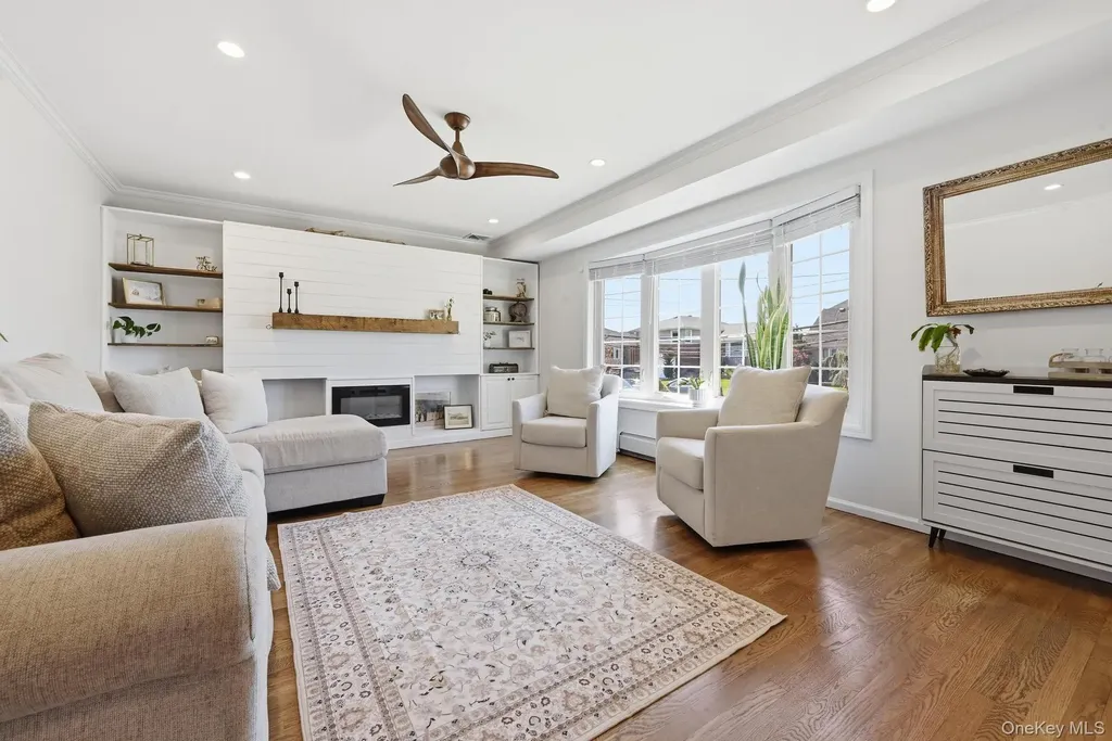 827 Channel Road Lido Beach NY 11561