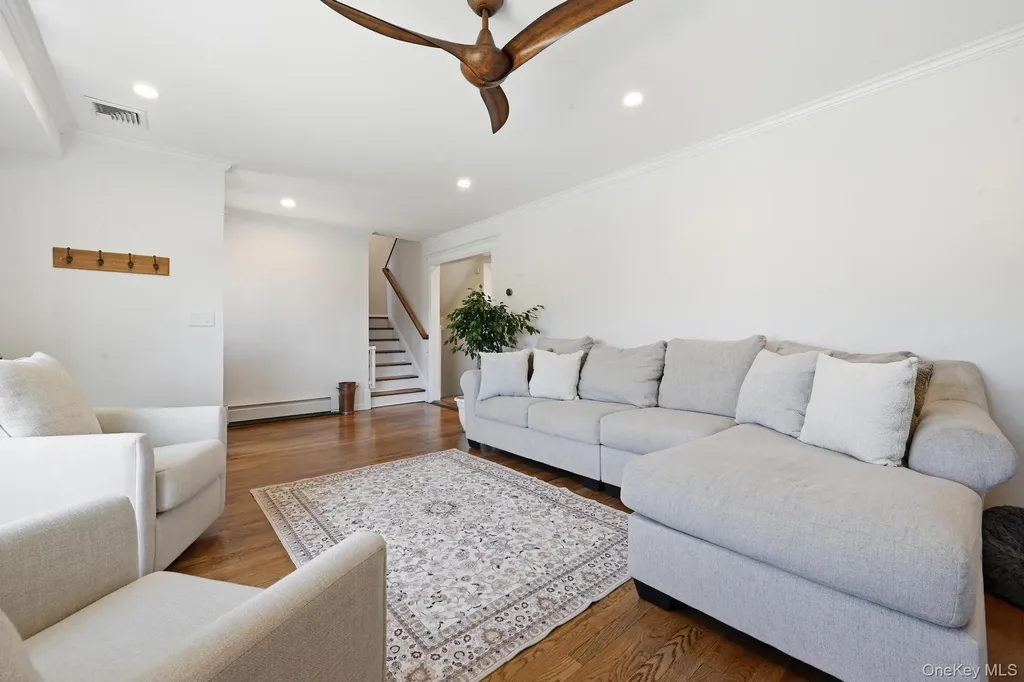 827 Channel Road Lido Beach NY 11561