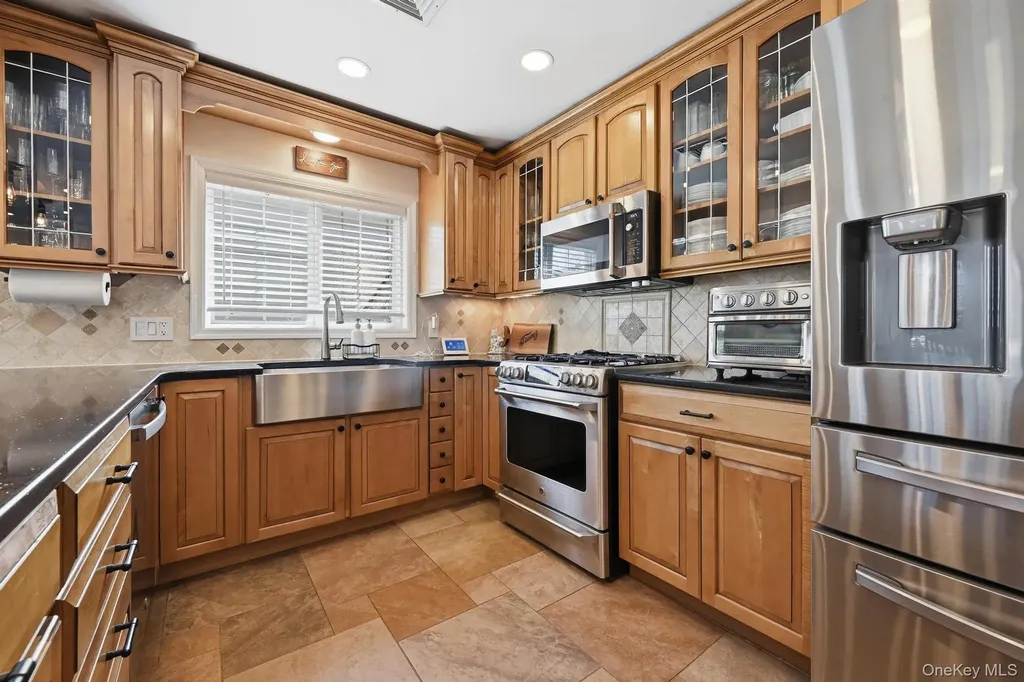 827 Channel Road Lido Beach NY 11561