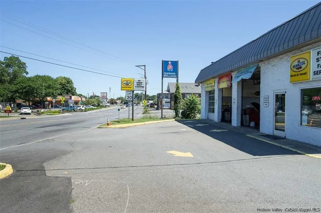 560 Albany Avenue Kingston NY 12401