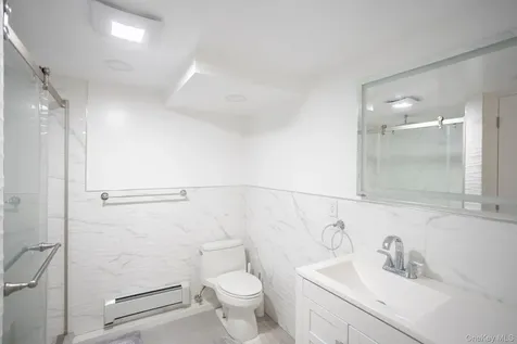 219-26 Peck Avenue Hollis Hills NY 11427