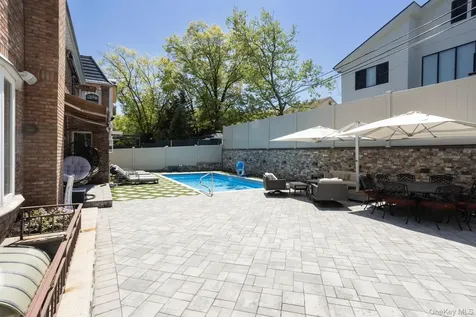 219-26 Peck Avenue Hollis Hills NY 11427