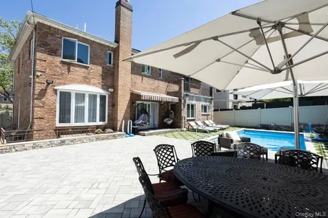 219-26 Peck Avenue Hollis Hills NY 11427