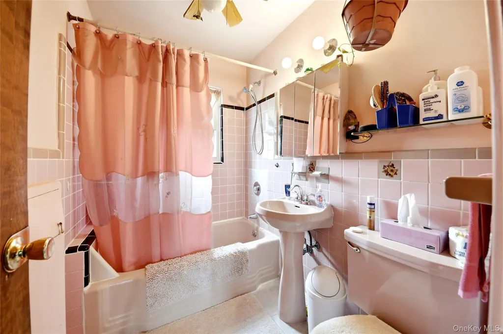 3001 Zulette Avenue Bronx NY 10461