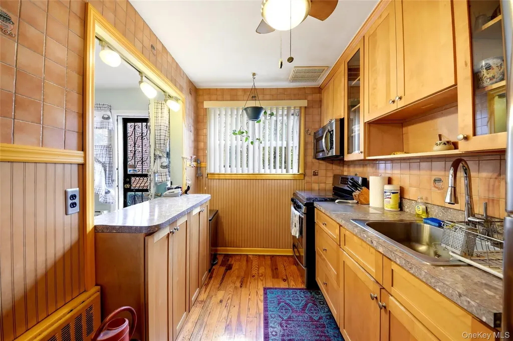 3001 Zulette Avenue Bronx NY 10461