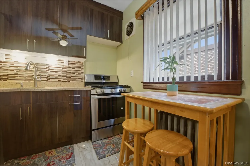 969 Gabriel Avenue Franklin Square NY 11010