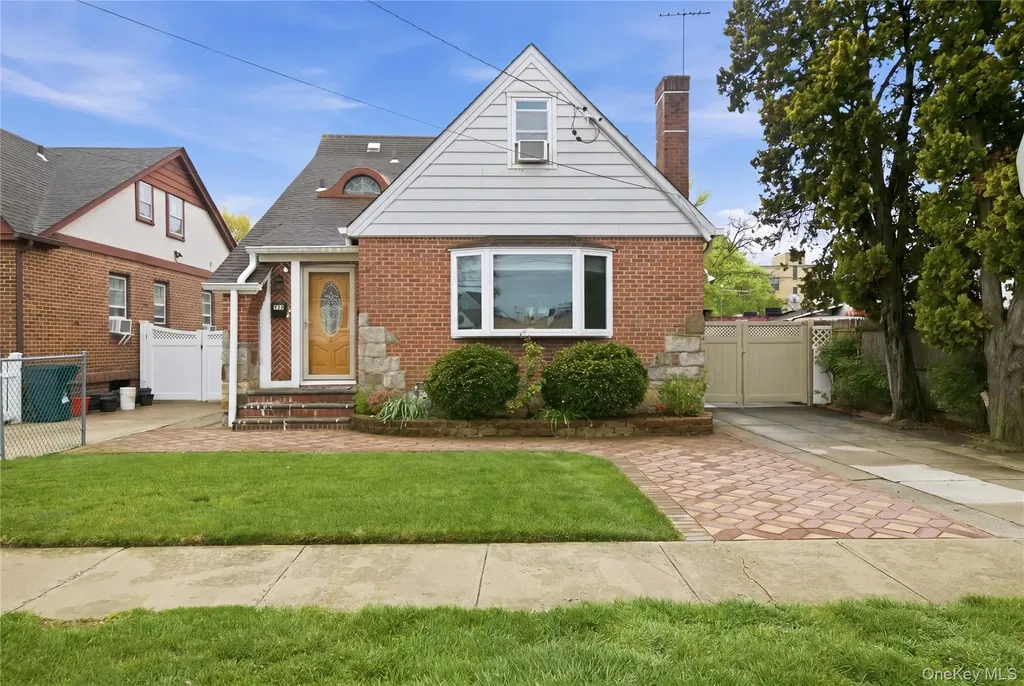 969 Gabriel Avenue Franklin Square NY 11010