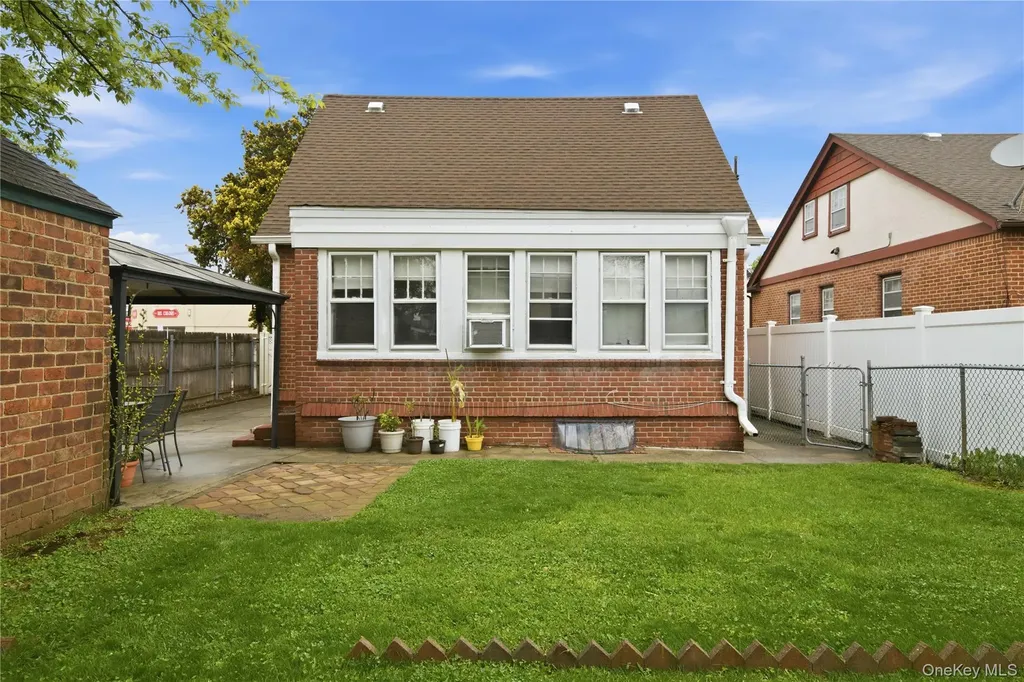 969 Gabriel Avenue Franklin Square NY 11010